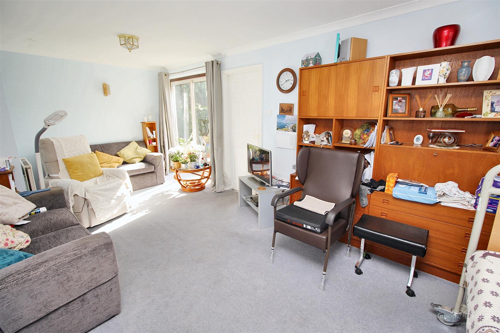 Fircroft Close, Tilehurst, Reading